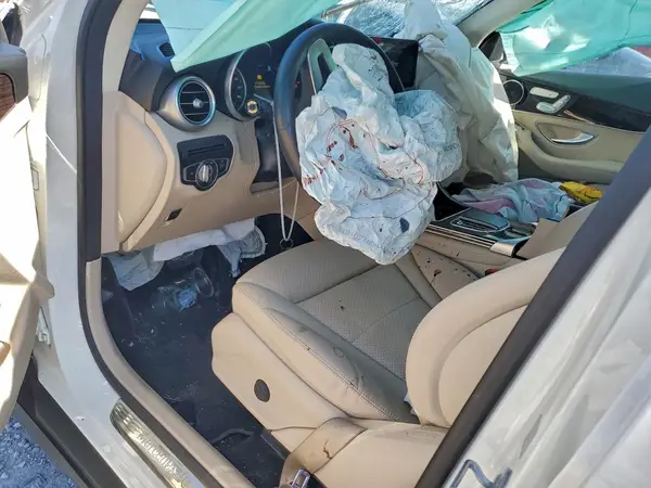 W1N0G8DB3MV281573 2021 MERCEDES-BENZ GLC - Image 8