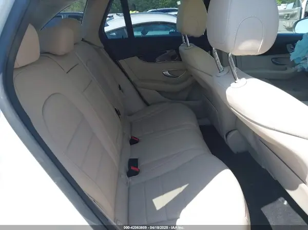 W1N0G8DB3NG091066 2022 MERCEDES-BENZ GLC - Image 8