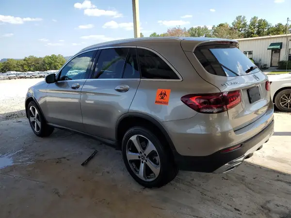 W1N0G8DB3NG115611 2022 MERCEDES-BENZ GLC - Image 2