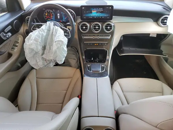 W1N0G8DB3NG115611 2022 MERCEDES-BENZ GLC - Image 8