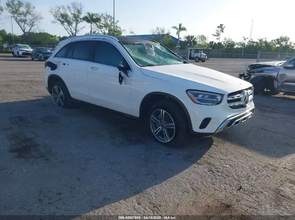 W1N0G8DB3NV336380 2022 MERCEDES-BENZ GLC - Image 1