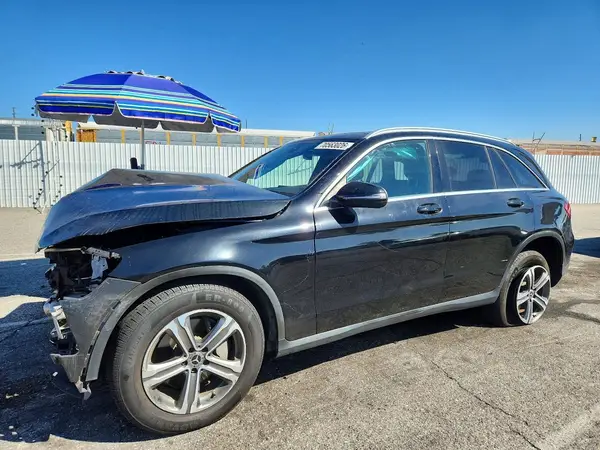 W1N0G8DB4LF760545 2020 MERCEDES-BENZ GLC - Image 1