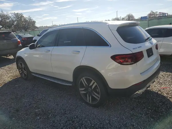 W1N0G8DB4LF820713 2020 MERCEDES-BENZ GLC - Image 2