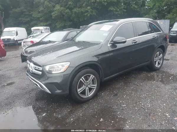 W1N0G8DB4LF833784 2020 MERCEDES-BENZ GLC - Image 2