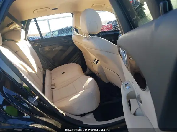 W1N0G8DB4LF858135 2020 MERCEDES-BENZ GLC - Image 8