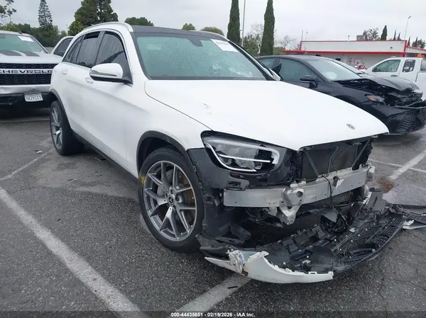W1N0G8DB4LV257183 2020 MERCEDES-BENZ GLC - Image 1