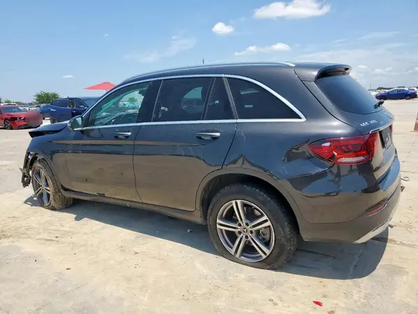 W1N0G8DB4MF870562 2021 MERCEDES-BENZ GLC - Image 2