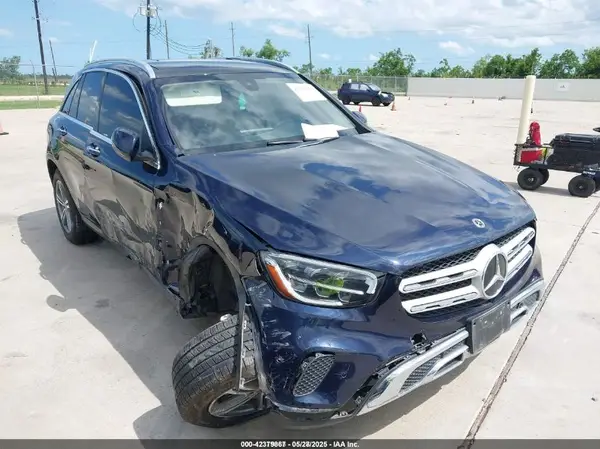 W1N0G8DB4MF875096 2021 MERCEDES-BENZ GLC - Image 1