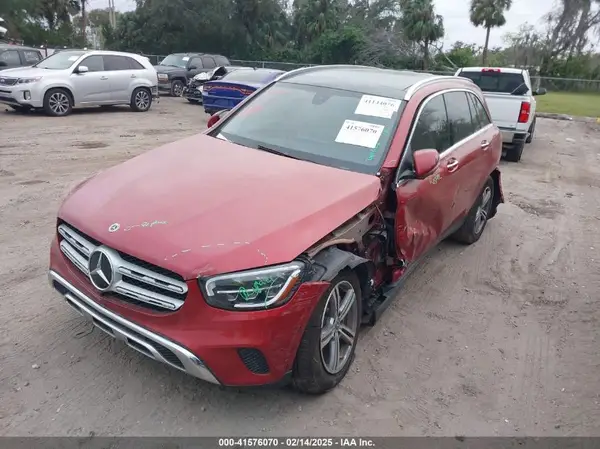 W1N0G8DB4MF891718 2021 MERCEDES-BENZ GLC - Image 2