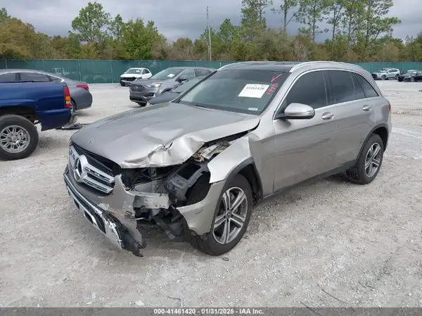 W1N0G8DB4MF907254 2021 MERCEDES-BENZ GLC - Image 2