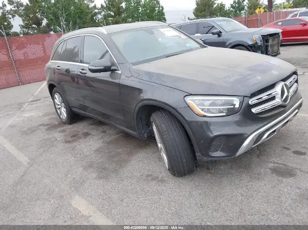 W1N0G8DB4MF916942 2021 MERCEDES-BENZ GLC - Image 1