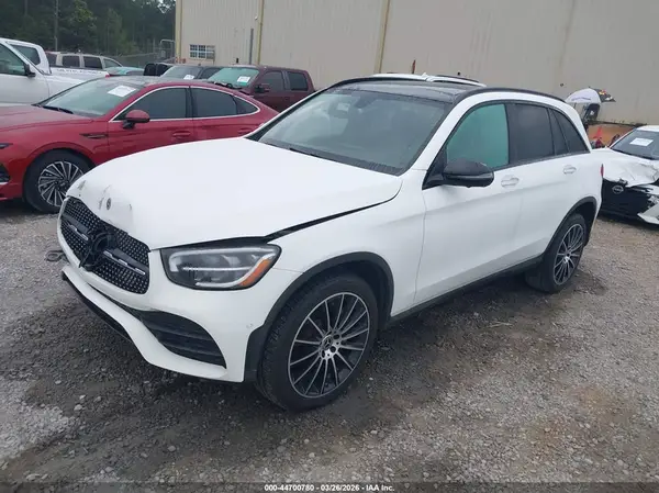 W1N0G8DB4MF940996 2021 MERCEDES-BENZ GLC - Image 2