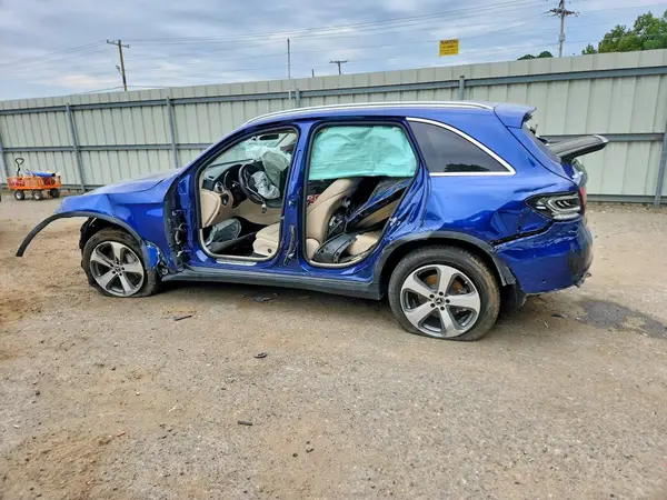 W1N0G8DB4MV283803 2021 MERCEDES-BENZ GLC - Image 2