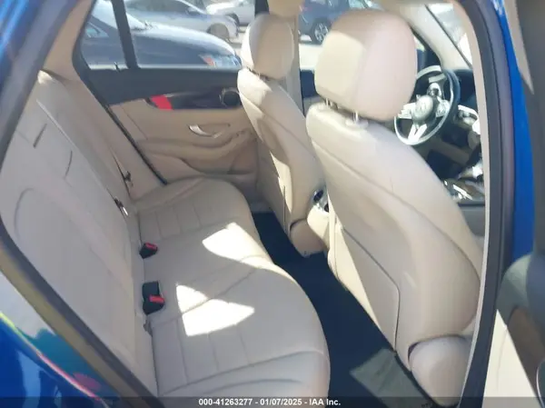 W1N0G8DB4NG101149 2022 MERCEDES-BENZ GLC - Image 8