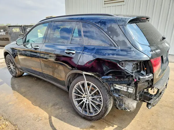 W1N0G8DB4NV334069 2022 MERCEDES-BENZ GLC - Image 2