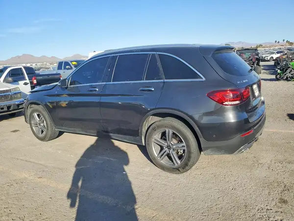 W1N0G8DB4NV336629 2022 MERCEDES-BENZ GLC - Image 2