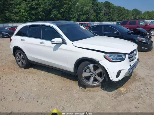 W1N0G8DB4NV348117 2022 MERCEDES-BENZ GLC - Image 1