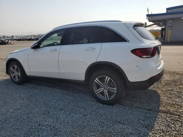 W1N0G8DB4NV370733 2022 MERCEDES-BENZ GLC - Image 2