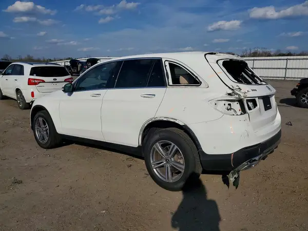 W1N0G8DB4NV386480 2022 MERCEDES-BENZ GLC - Image 2