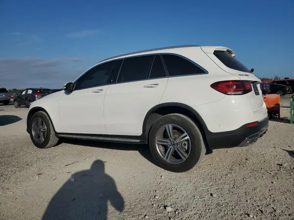 W1N0G8DB4NV389458 2022 MERCEDES-BENZ GLC - Image 2