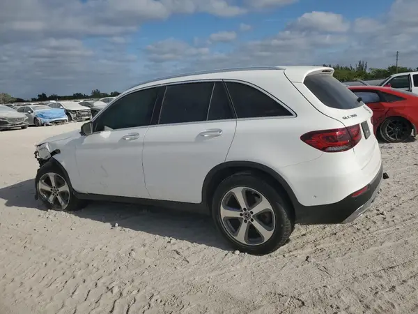 W1N0G8DB4NV394837 2022 MERCEDES-BENZ GLC - Image 2