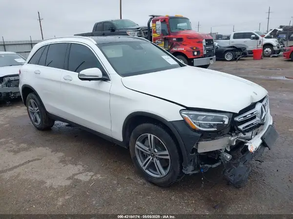 W1N0G8DB4NV394935 2022 MERCEDES-BENZ GLC - Image 1