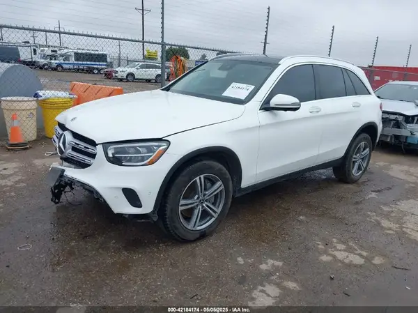 W1N0G8DB4NV394935 2022 MERCEDES-BENZ GLC - Image 2