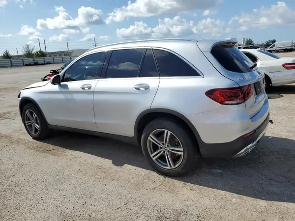 W1N0G8DB5LF764121 2020 MERCEDES-BENZ GLC - Image 2