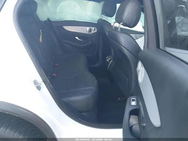 W1N0G8DB5LF773871 2020 MERCEDES-BENZ GLC - Image 8