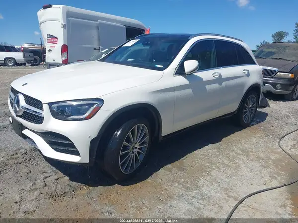 W1N0G8DB5LF774471 2020 MERCEDES-BENZ GLC - Image 2