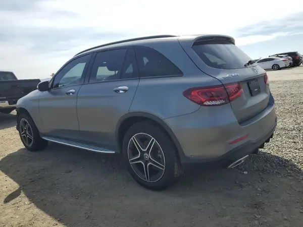 W1N0G8DB5LF811454 2020 MERCEDES-BENZ GLC - Image 2