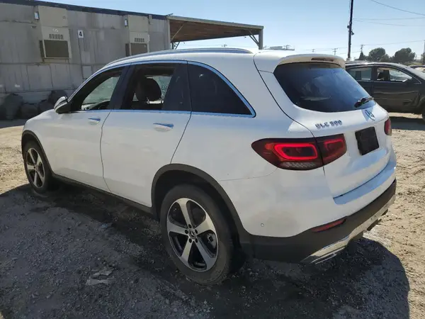 W1N0G8DB5LF825287 2020 MERCEDES-BENZ GLC - Image 2