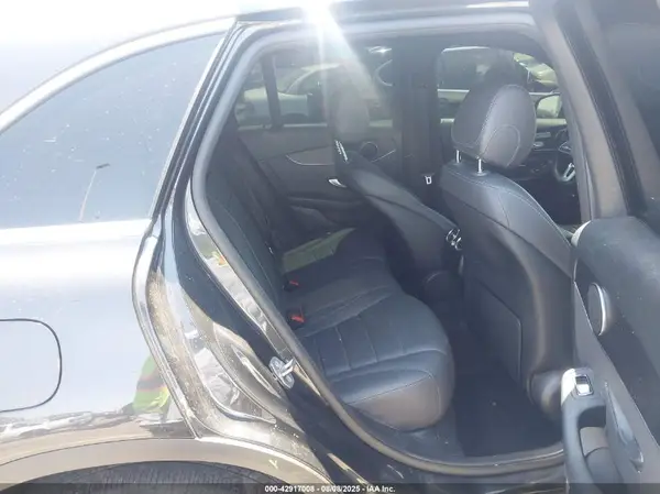 W1N0G8DB5LF863876 2020 MERCEDES-BENZ GLC - Image 8