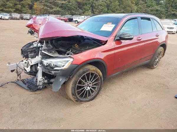 W1N0G8DB5MB263673 2021 MERCEDES-BENZ GLC - Image 2