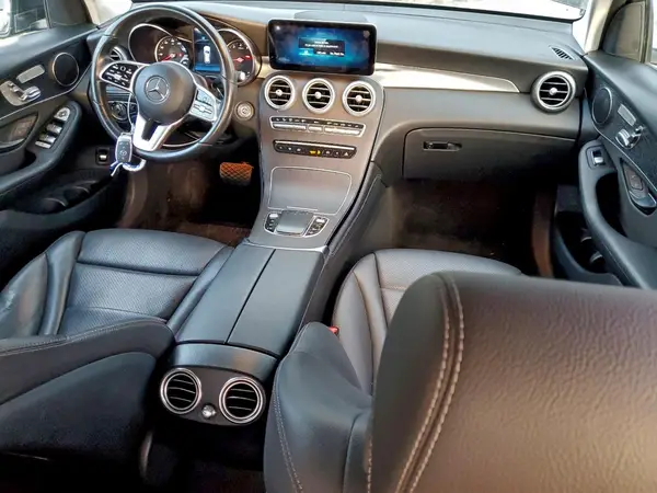 W1N0G8DB5MF869856 2021 MERCEDES-BENZ GLC - Image 8