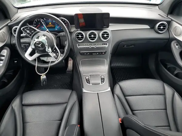 W1N0G8DB5MF925021 2021 MERCEDES-BENZ GLC - Image 8