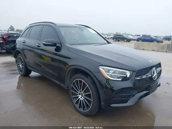 W1N0G8DB5MV264676 2021 MERCEDES-BENZ GLC - Image 1