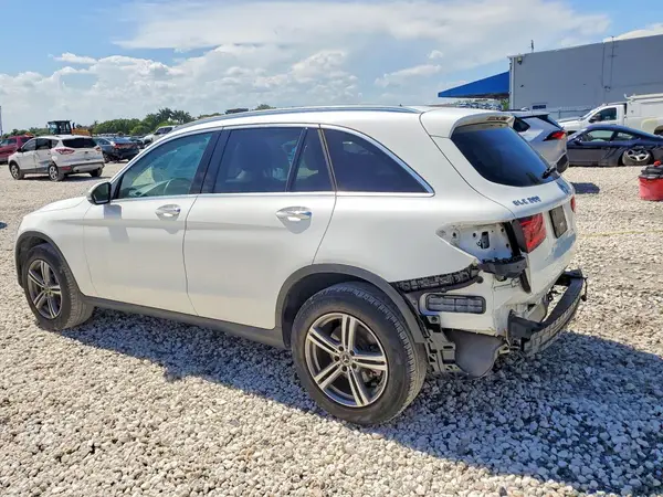 W1N0G8DB5MV264922 2021 MERCEDES-BENZ GLC - Image 2