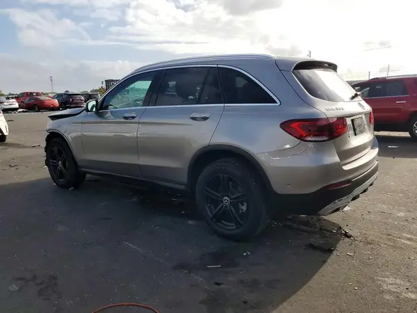 W1N0G8DB5MV266038 2021 MERCEDES-BENZ GLC - Image 2