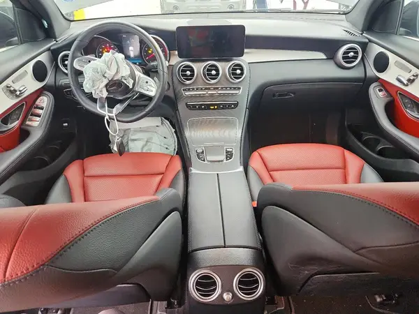 W1N0G8DB5MV324343 2021 MERCEDES-BENZ GLC - Image 8