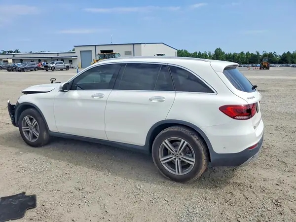 W1N0G8DB5NG033797 2022 MERCEDES-BENZ GLC - Image 2