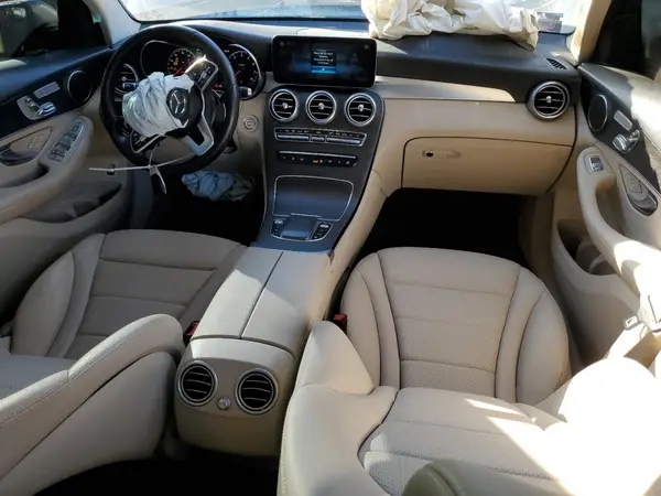 W1N0G8DB5NV379201 2022 MERCEDES-BENZ GLC - Image 8