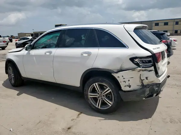 W1N0G8DB5NV384737 2022 MERCEDES-BENZ GLC - Image 2