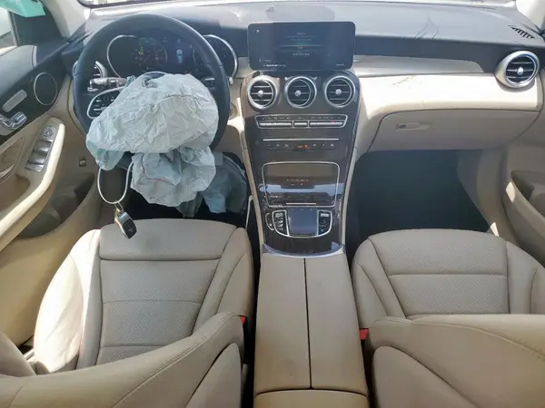 W1N0G8DB5NV384737 2022 MERCEDES-BENZ GLC - Image 8