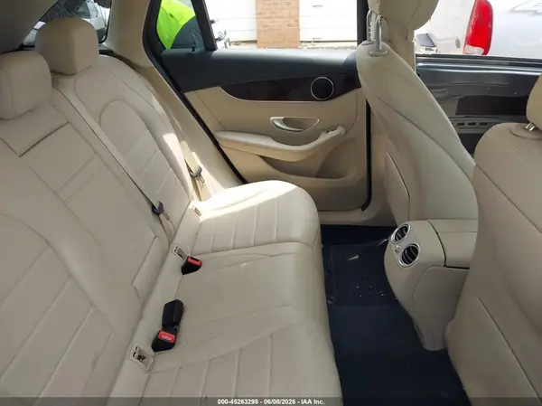 W1N0G8DB6MF876217 2021 MERCEDES-BENZ GLC - Image 8