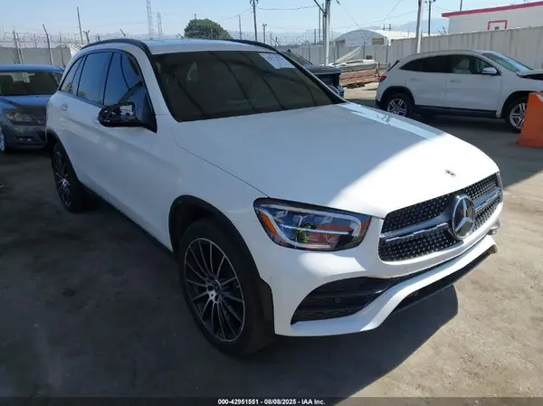 W1N0G8DB6MF894412 2021 MERCEDES-BENZ GLC - Image 1