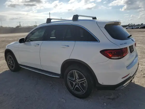 W1N0G8DB6MF951546 2021 MERCEDES-BENZ GLC - Image 2