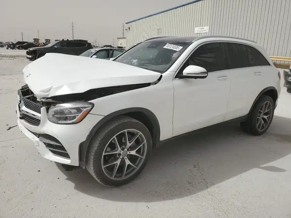 W1N0G8DB6MF955676 2021 MERCEDES-BENZ GLC - Image 1