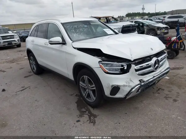 W1N0G8DB6NG056621 2022 MERCEDES-BENZ GLC - Image 1