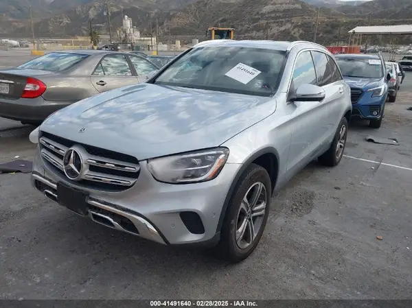W1N0G8DB6NG091272 2022 MERCEDES-BENZ GLC - Image 2